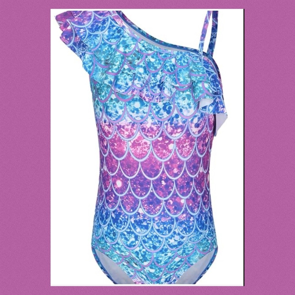 Little girls one piece swimsuit. 10